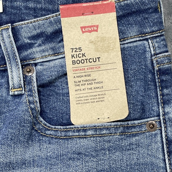 Levi's Women's 725 High Rise Kick Bootcut Blue Jeans Size 28x27 NWT - Picture 3 of 7